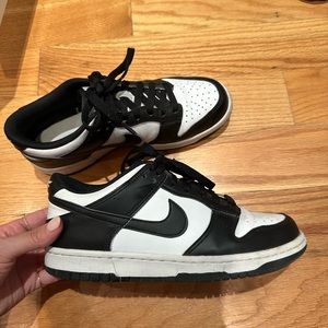 Nike panda dunks